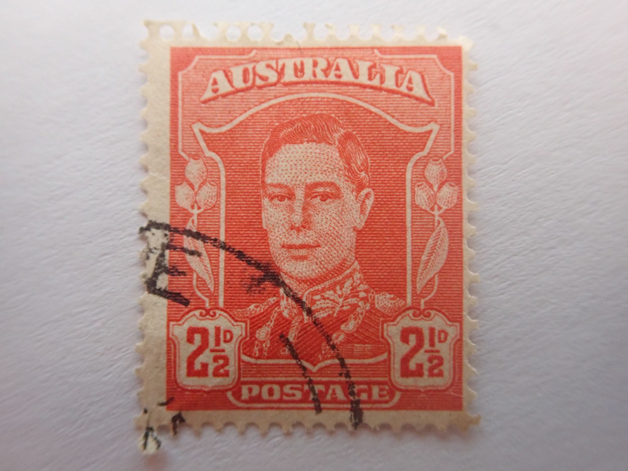 australia 0024 briefmarke briefmarken stamps stamp marke sammlung 1942 2.5 2 1/2 australia australien george king king george man mann postage red rot used